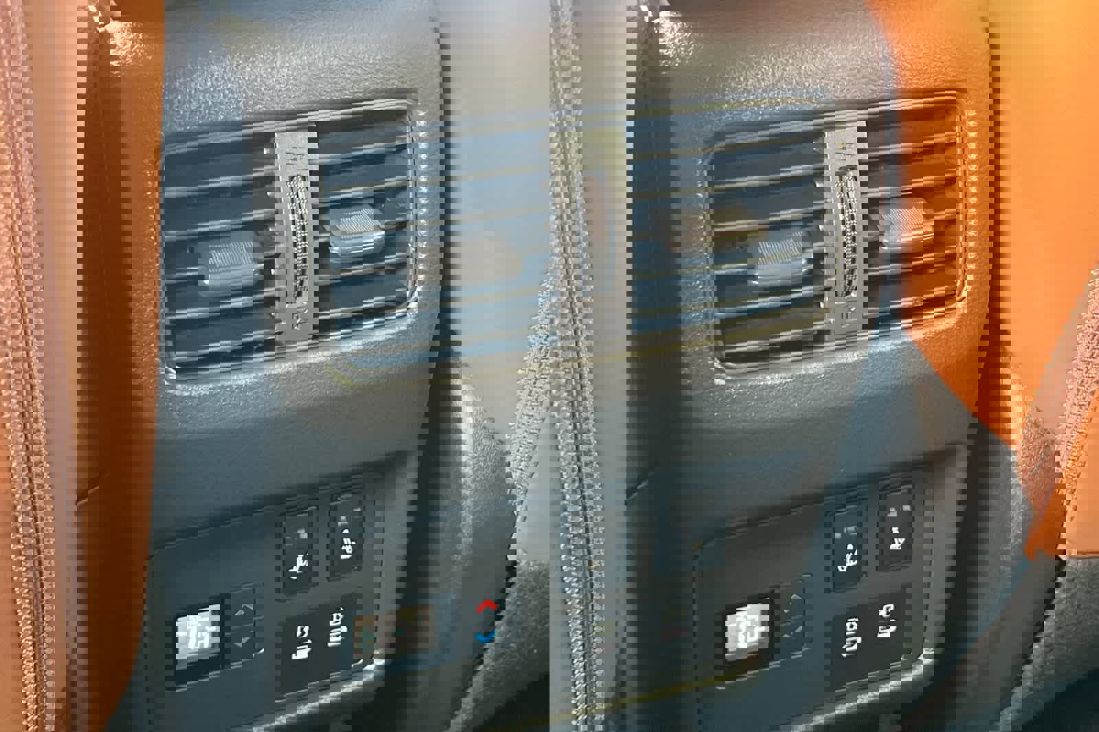 New 2026 Nissan Rogue Platinum image 15