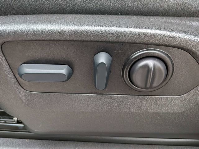 Used 2022 GMC Sierra 1500 AT4 w/ AT4 Preferred Package image 18