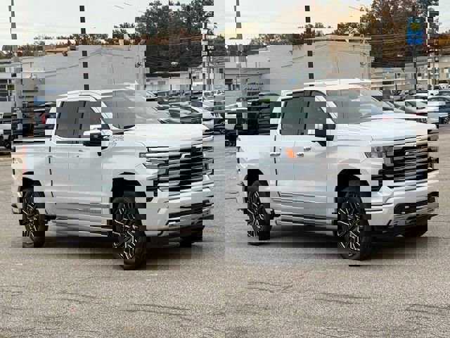 New 2026 Chevrolet Silverado 1500 High Country image 2