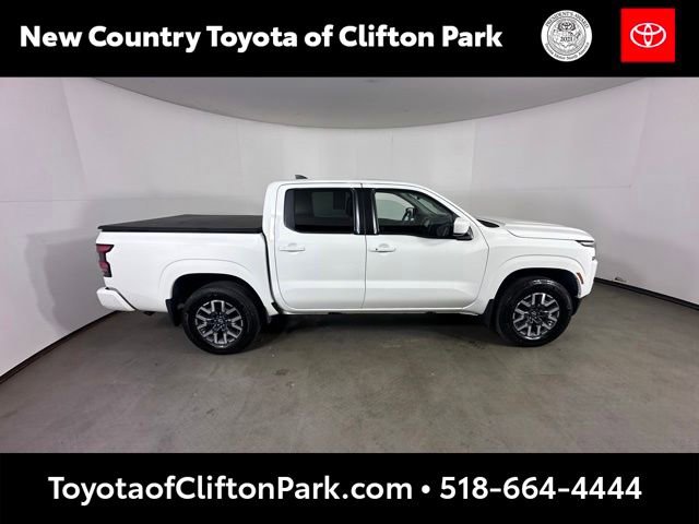 Used 2024 Nissan Frontier SL w/ Technology Package AWD/4WD image 2