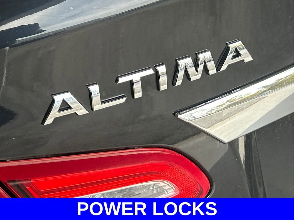 Used 2017 Nissan Altima 2.5 SV image 12