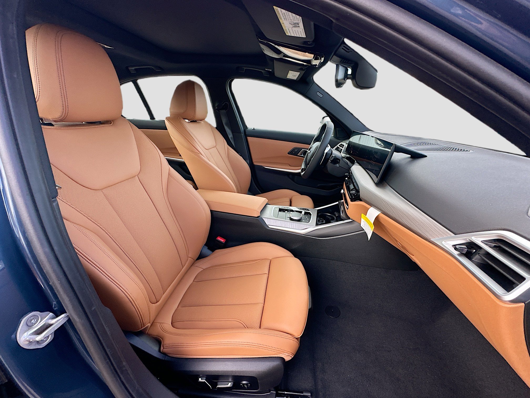 New 2026 BMW 330i Sedan w/ Premium Package image 23