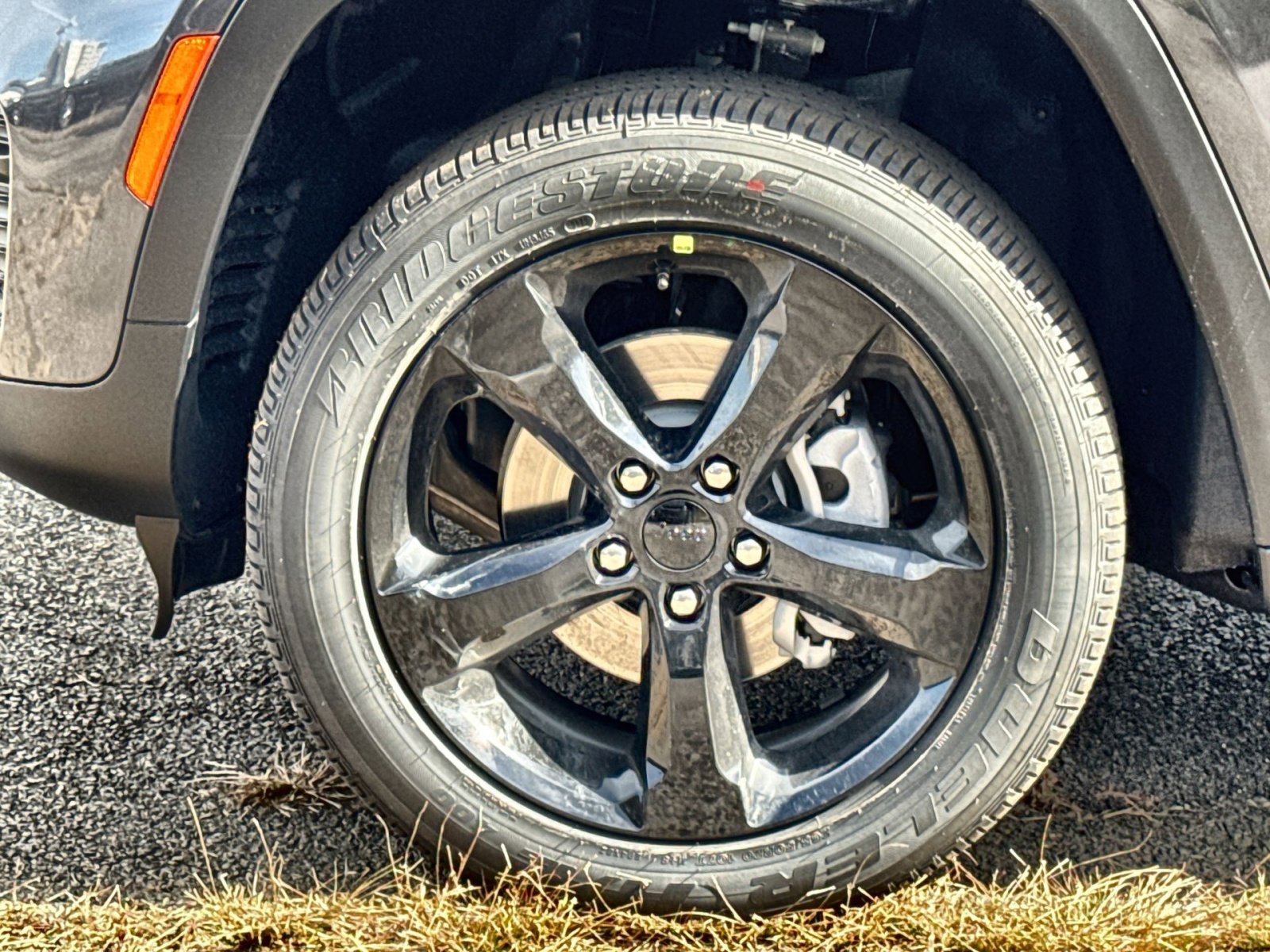 New 2025 Jeep Grand Cherokee Altitude image 12