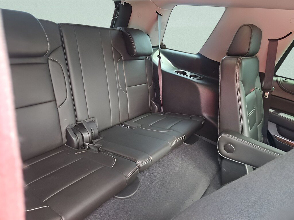 Used 2019 GMC Yukon Denali w/ Denali Ultimate Black Edition AWD/4WD image 11