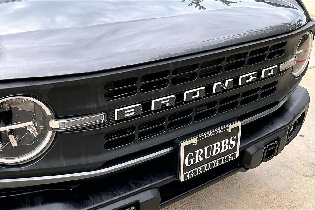 Used 2024 Ford Bronco Black Diamond AWD/4WD image 38