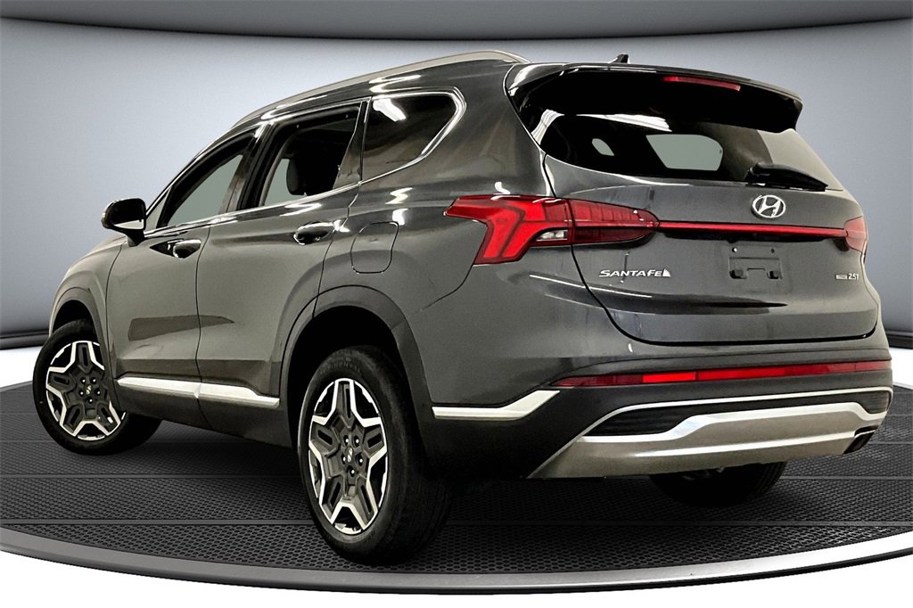 Used 2023 Hyundai Santa Fe Limited image 4