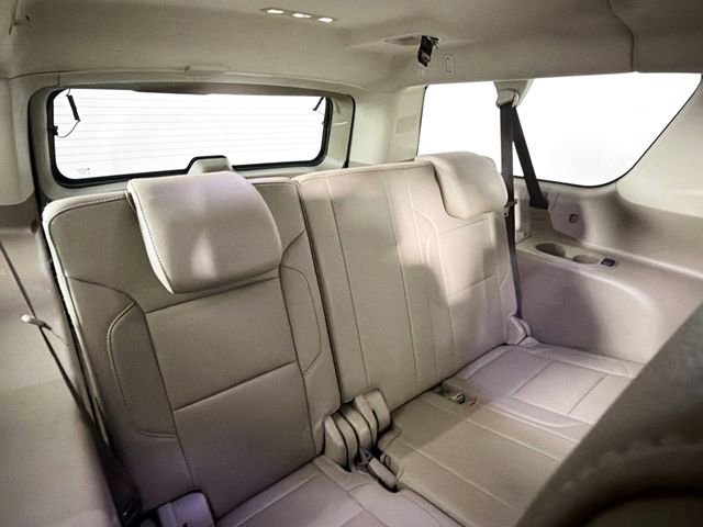 Used 2017 Chevrolet Suburban Premier AWD/4WD image 27