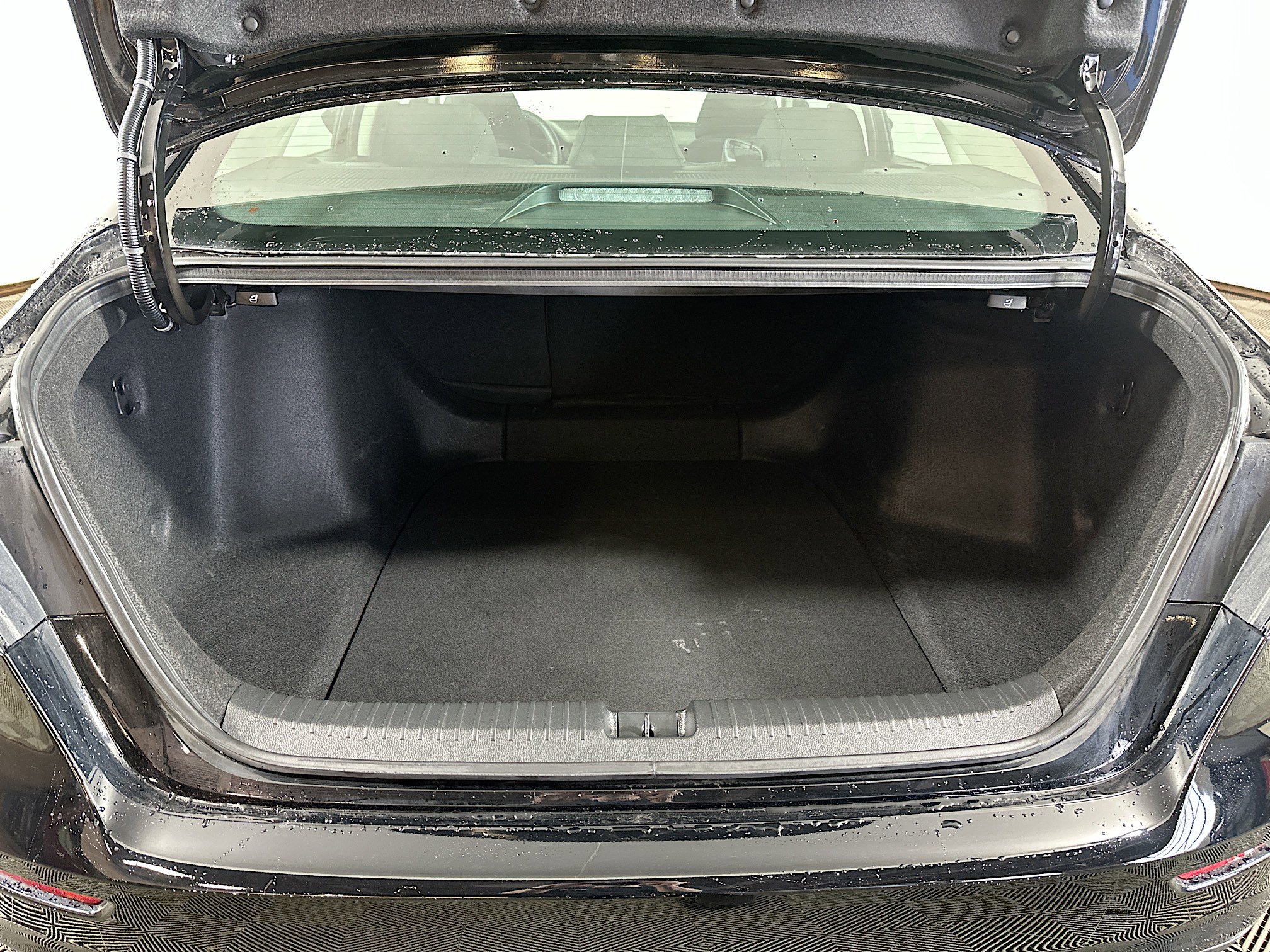 Used 2023 Honda Accord EX image 25