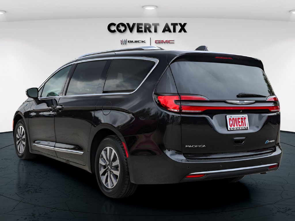 Used 2021 Chrysler Pacifica Limited w/ Uconnect Theater Family Group FWD image 5