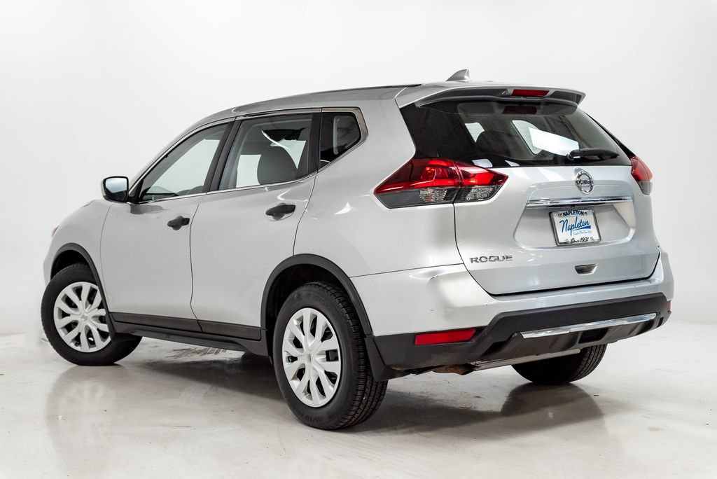Used 2020 Nissan Rogue S FWD image 22