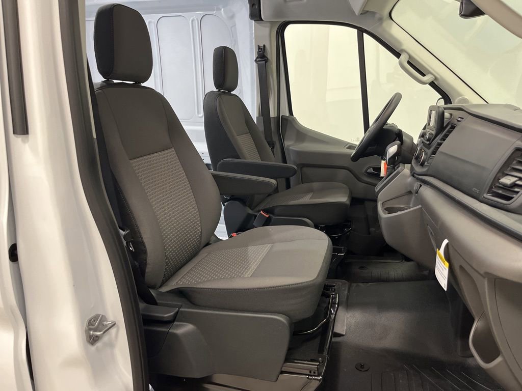 New 2025 Ford Transit 250 148 Medium Roof Extended AWD image 25