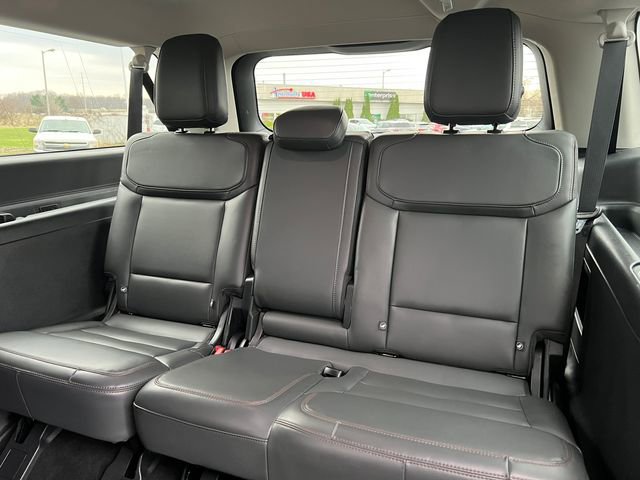 Certified 2025 Ford Expedition Max Active AWD/4WD image 8