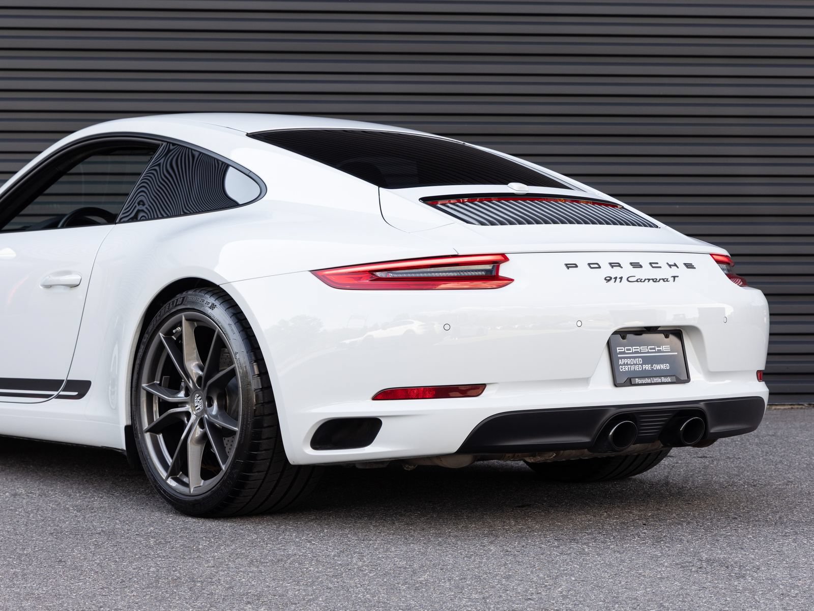 Certified 2018 Porsche 911 Carrera T RWD image 11