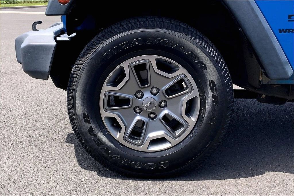 Used 2015 Jeep Wrangler Sport w/ Connectivity Group image 9