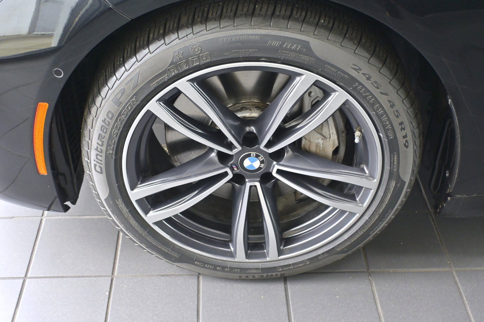 Used 2022 BMW 750i xDrive w/ Executive Package image 9