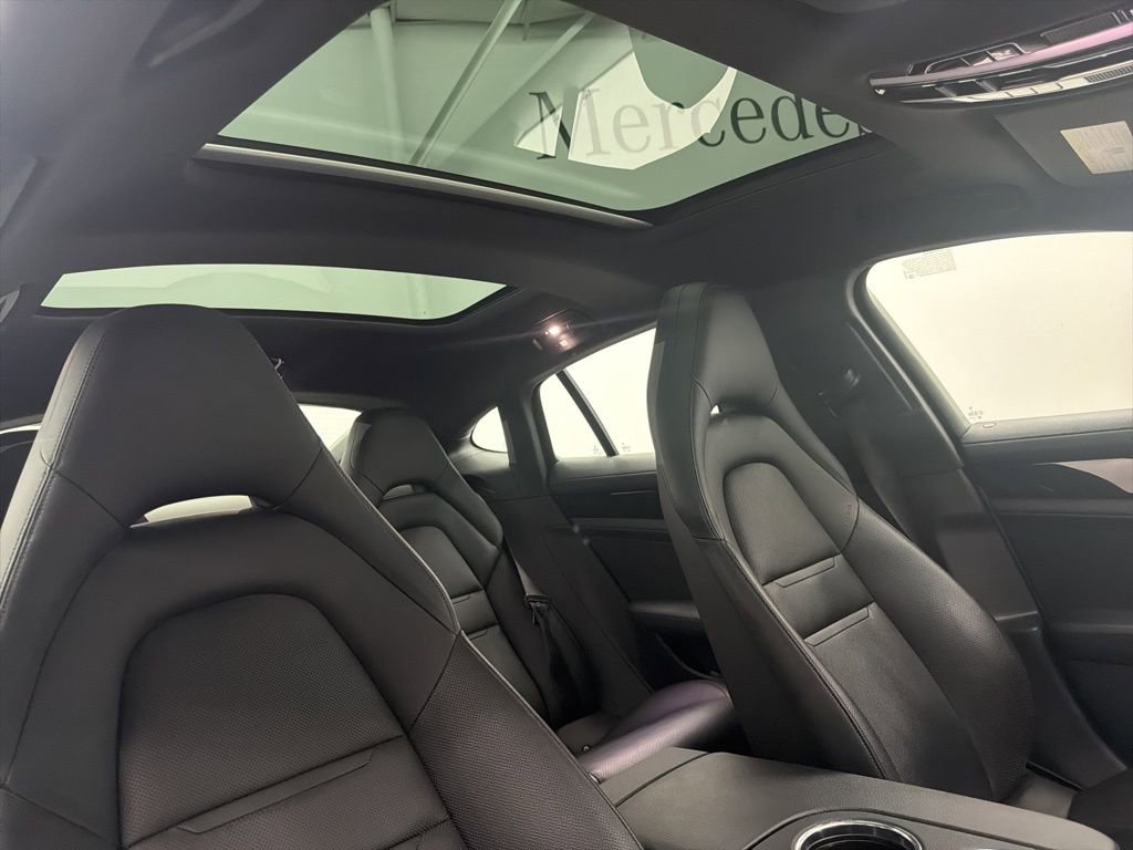 Used 2021 Porsche Panamera image 29