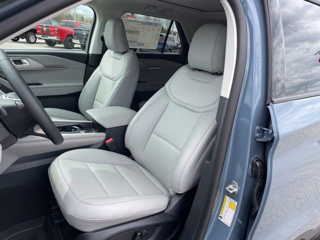 New 2026 Ford Explorer Active image 23