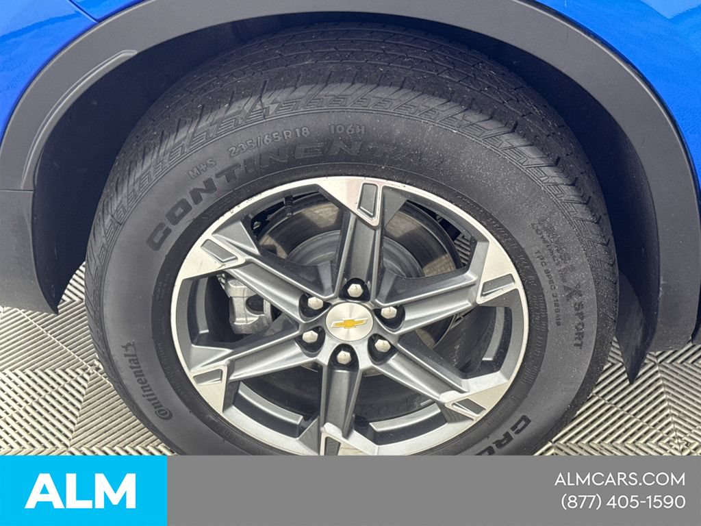 Used 2025 Chevrolet Blazer LT FWD image 20
