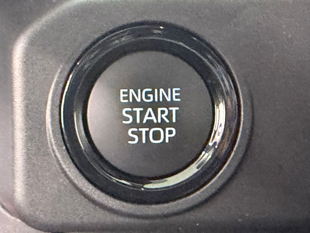 Used 2026 Toyota Tacoma SR5 AWD/4WD image 51