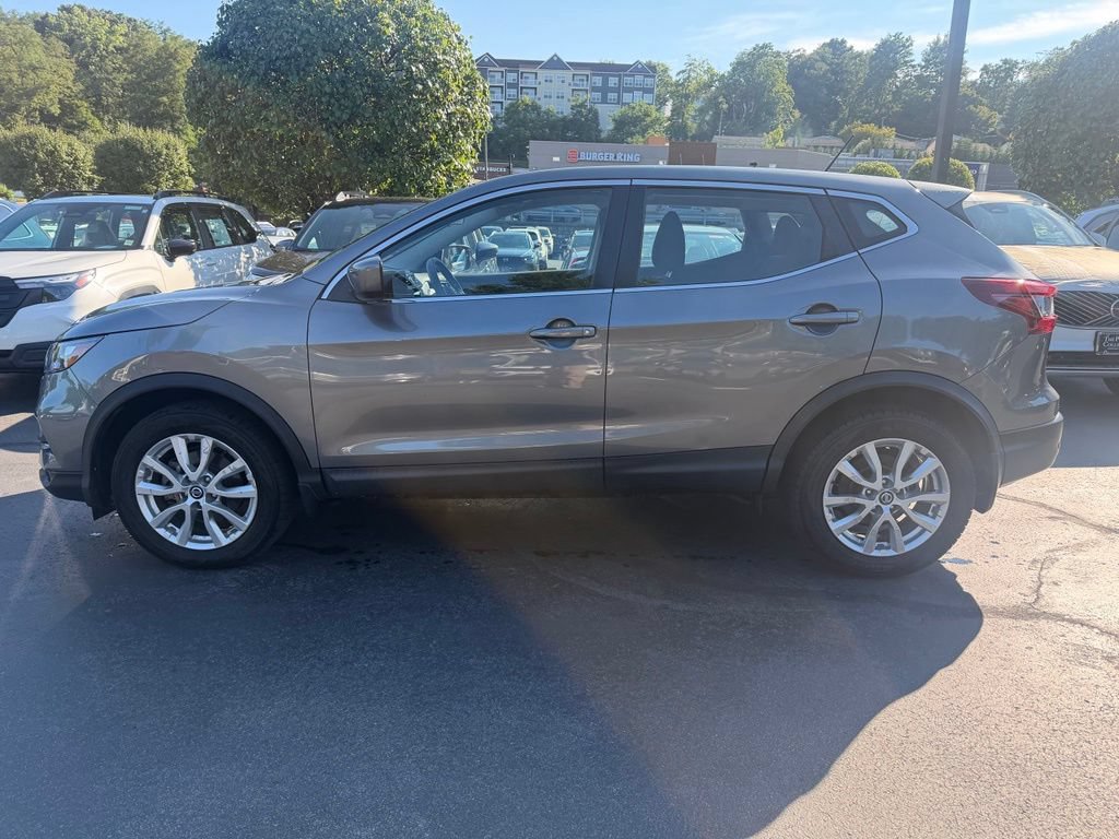 Used 2021 Nissan Rogue Sport S AWD/4WD image 3