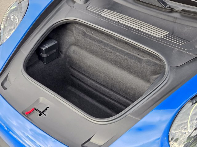 Used 2025 Porsche 911 Carrera GTS RWD image 16