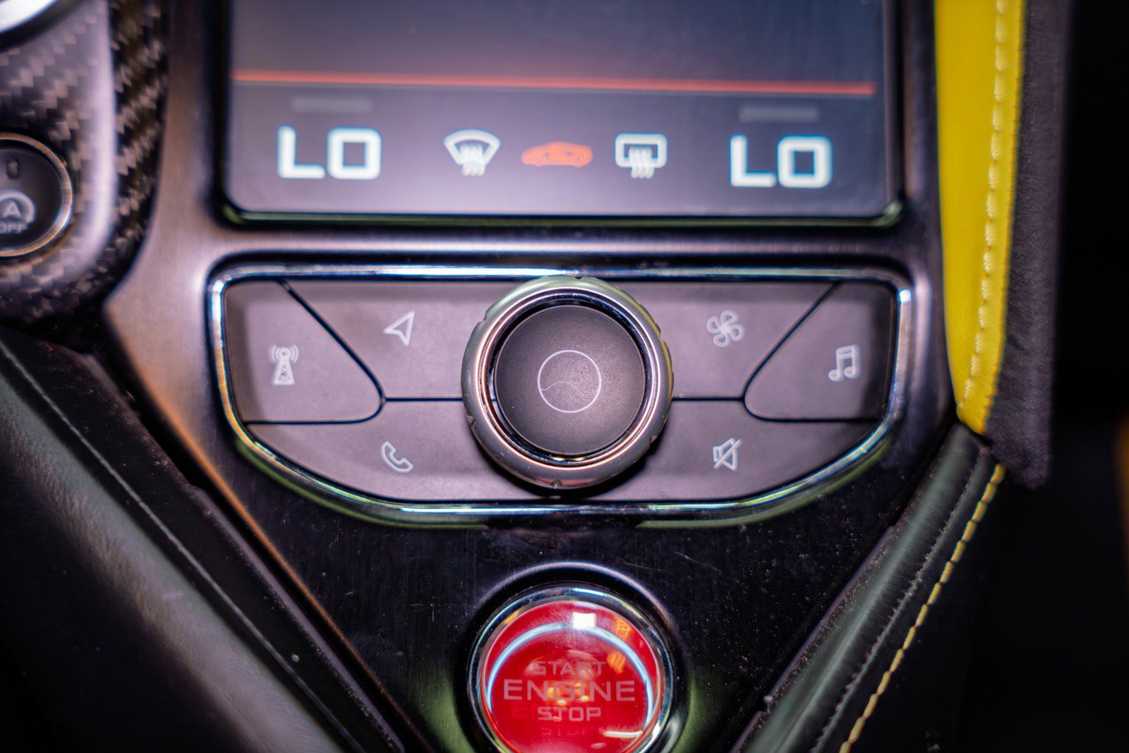 Used 2018 McLaren 720S Performance image 34