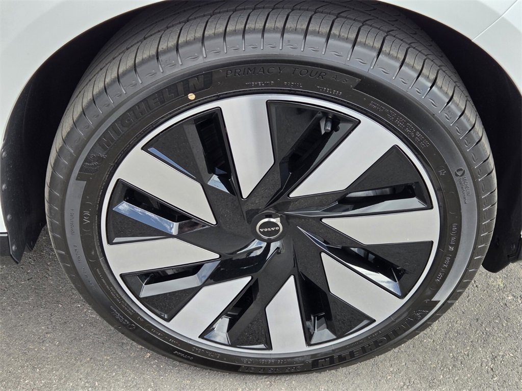 New 2025 Volvo EX90 Ultra w/ Protection Package Premier image 7