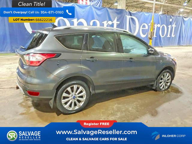 Used 2018 Ford Escape Titanium AWD/4WD image 4
