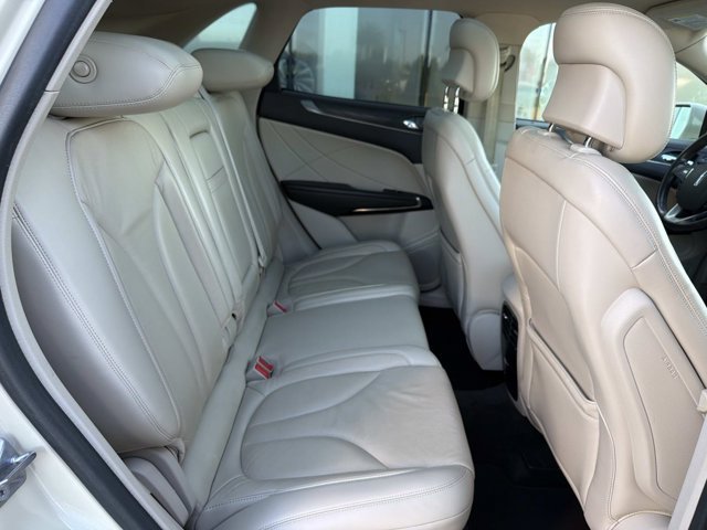 Used 2018 Lincoln MKC Reserve FWD image 22
