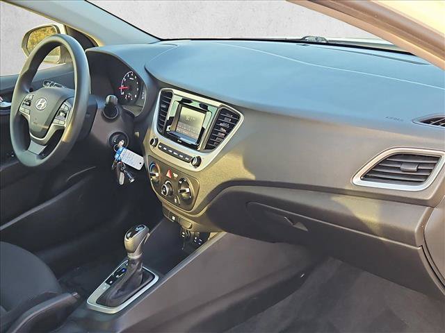 Used 2022 Hyundai Accent SE FWD image 20