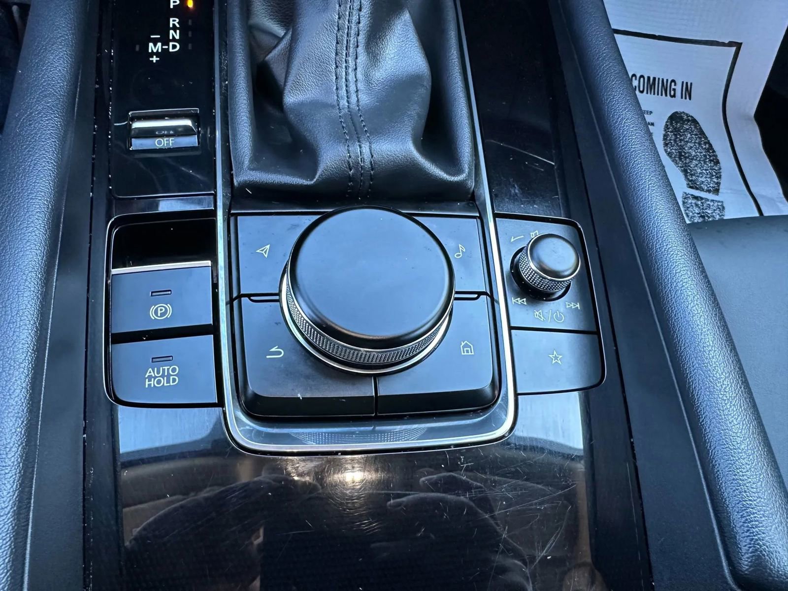 Used 2022 MAZDA MAZDA3 s image 33