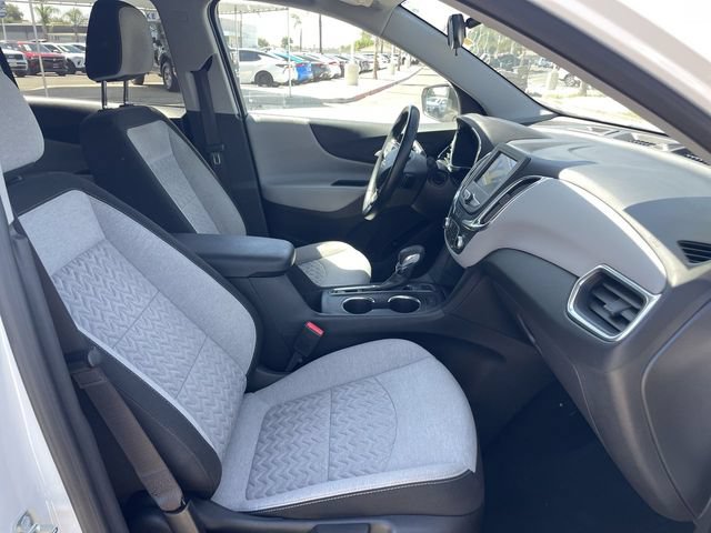 Used 2023 Chevrolet Equinox LT w/ Driver Convenience Package AWD/4WD image 27