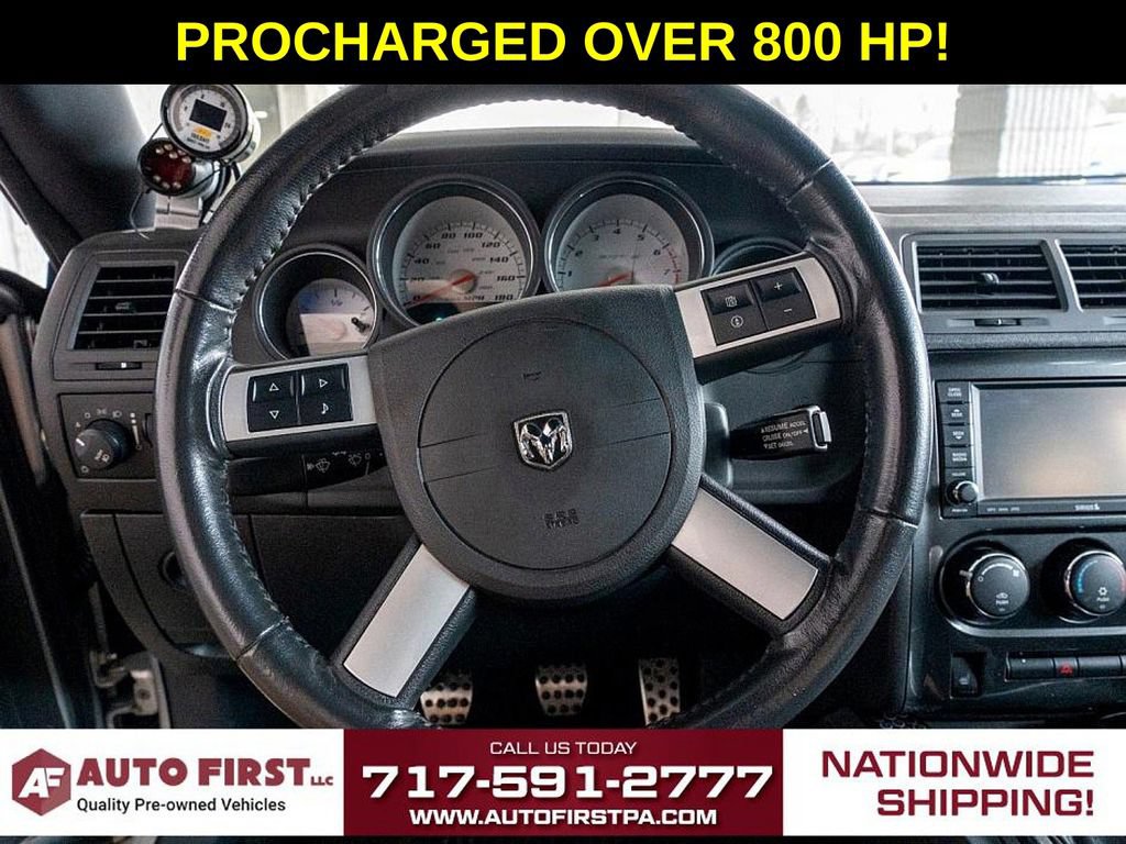 Used 2009 Dodge Challenger SRT8 RWD image 9
