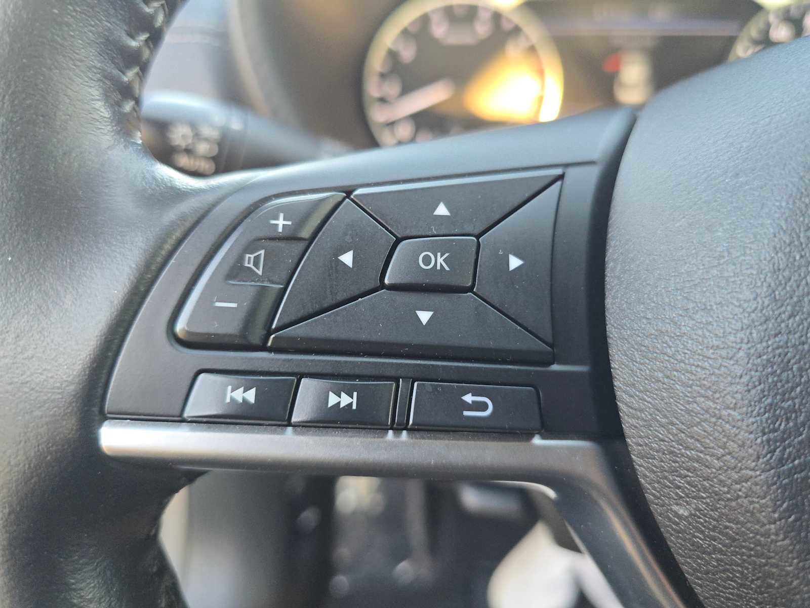 Used 2023 Nissan Sentra SV w/ All-Weather Package image 31