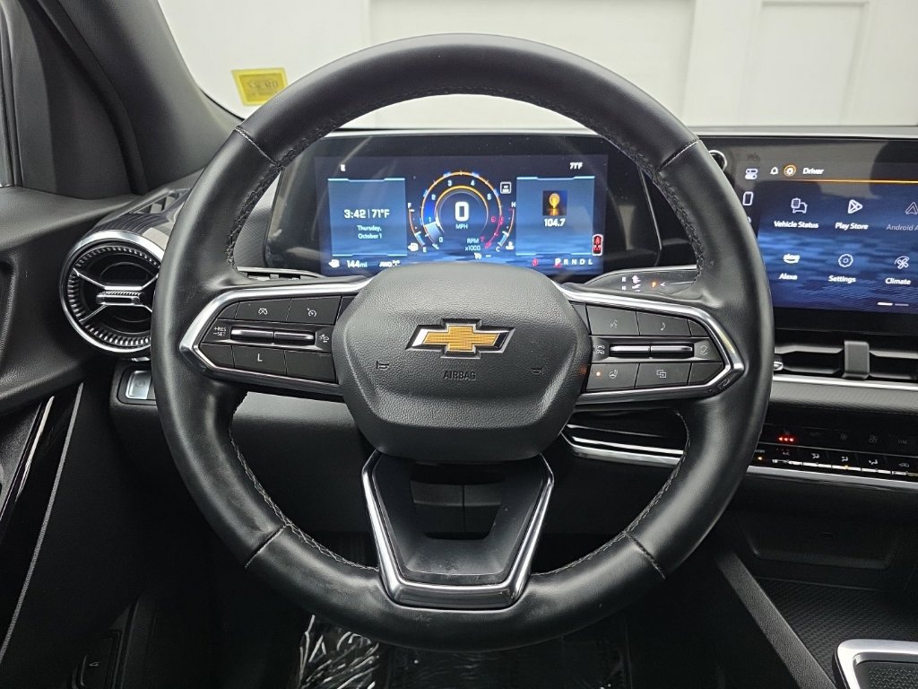 Used 2025 Chevrolet Equinox LT w/ Convenience Package II AWD/4WD image 26