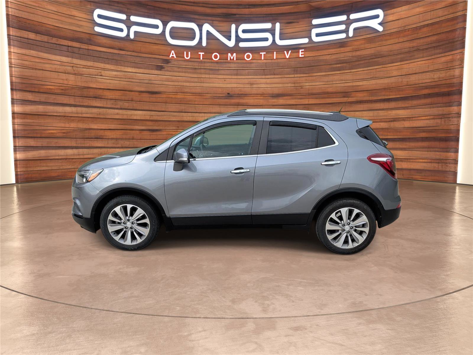 Used 2019 Buick Encore Preferred FWD image 2