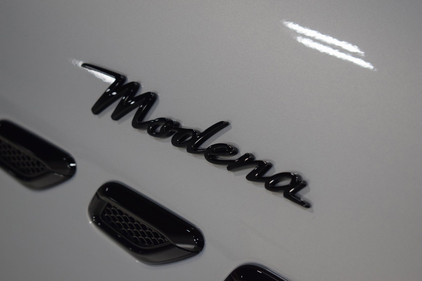 New 2025 Maserati Grecale Modena image 4