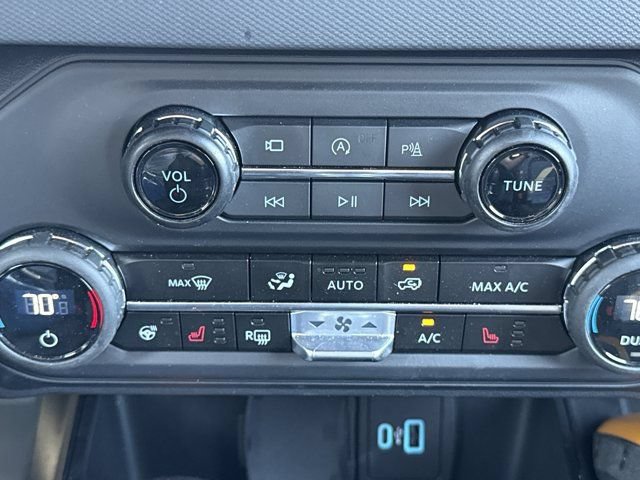 Used 2024 Ford Bronco Badlands w/ Sasquatch Package AWD/4WD image 19