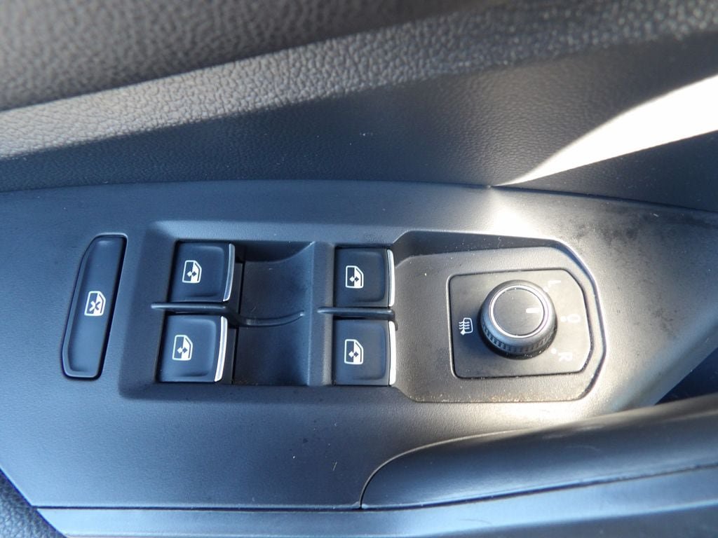 Used 2021 Volkswagen Jetta GLI FWD image 13