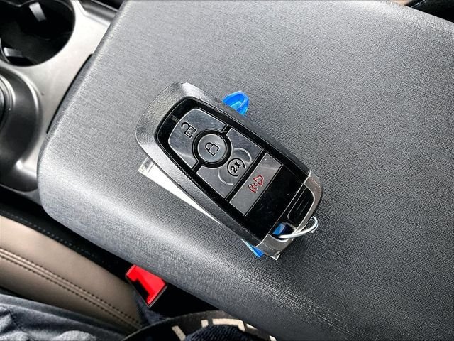 Used 2023 Ford Bronco Wildtrak AWD/4WD image 11