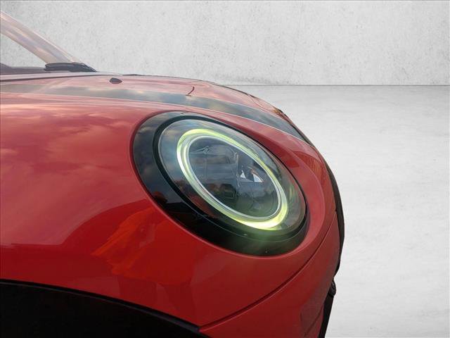Used 2022 MINI Cooper S w/ Premium Package image 19