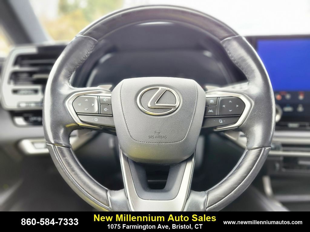 Used 2023 Lexus RX 350 AWD w/ Accessory Package (Z1) image 26