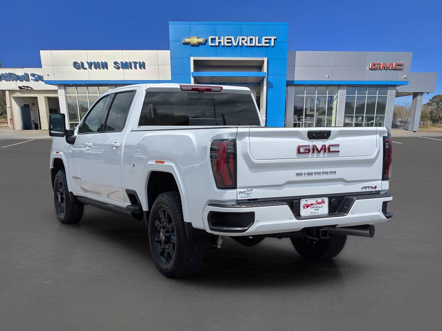 New 2026 GMC Sierra 2500 AT4 w/ AT4 Premium Plus Package AWD/4WD image 12