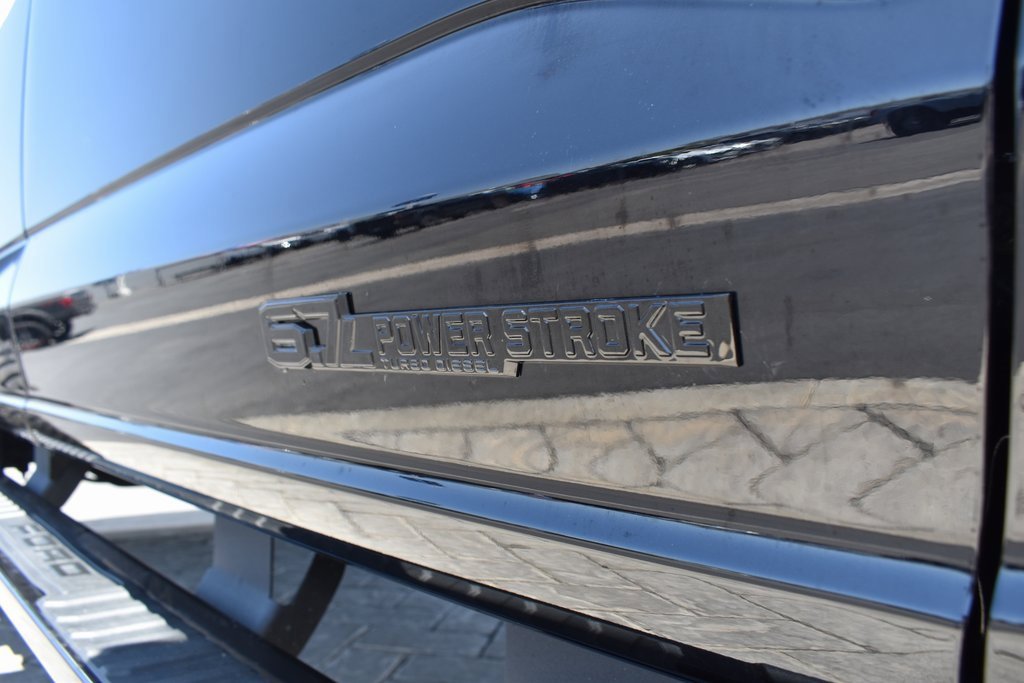 Used 2025 Ford F450 Lariat w/ FX4 Off-Road Package image 8