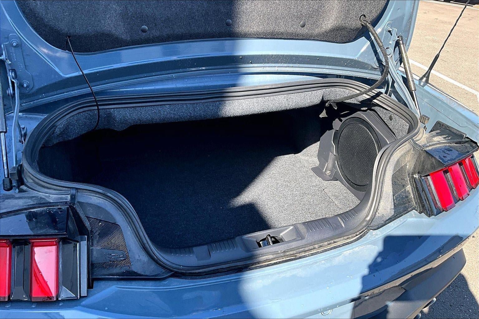 Used 2025 Ford Mustang GT Premium image 4