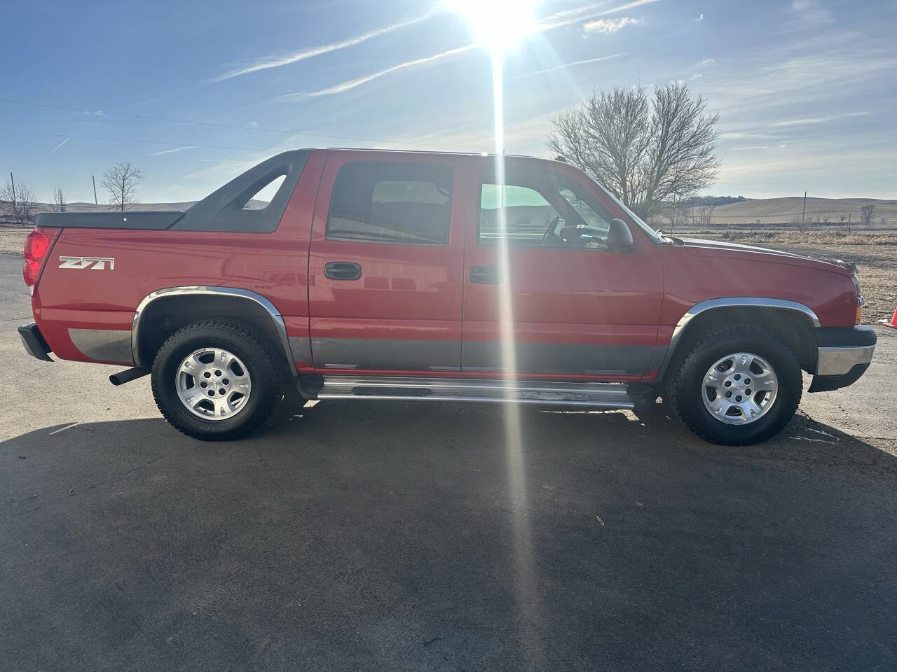 Used 2004 Chevrolet Avalanche Z71 w/ Preferred Equipment Group image 7