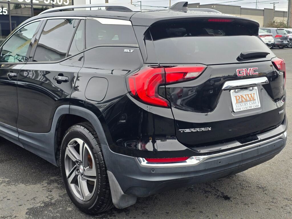 Used 2020 GMC Terrain SLT w/ Preferred Package image 9