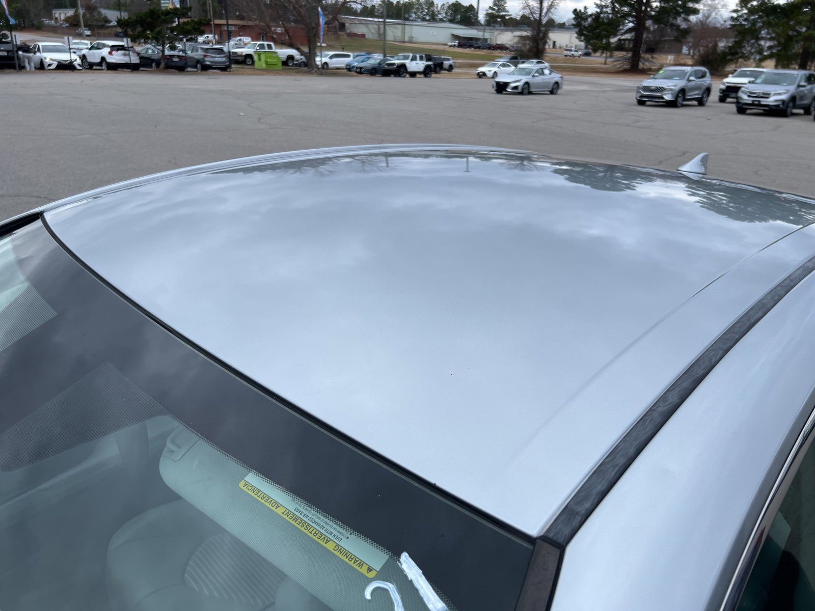 Used 2020 Toyota Camry SE image 10