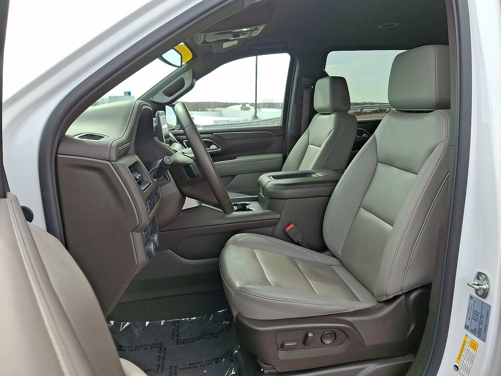 Used 2024 Chevrolet Tahoe LT image 14