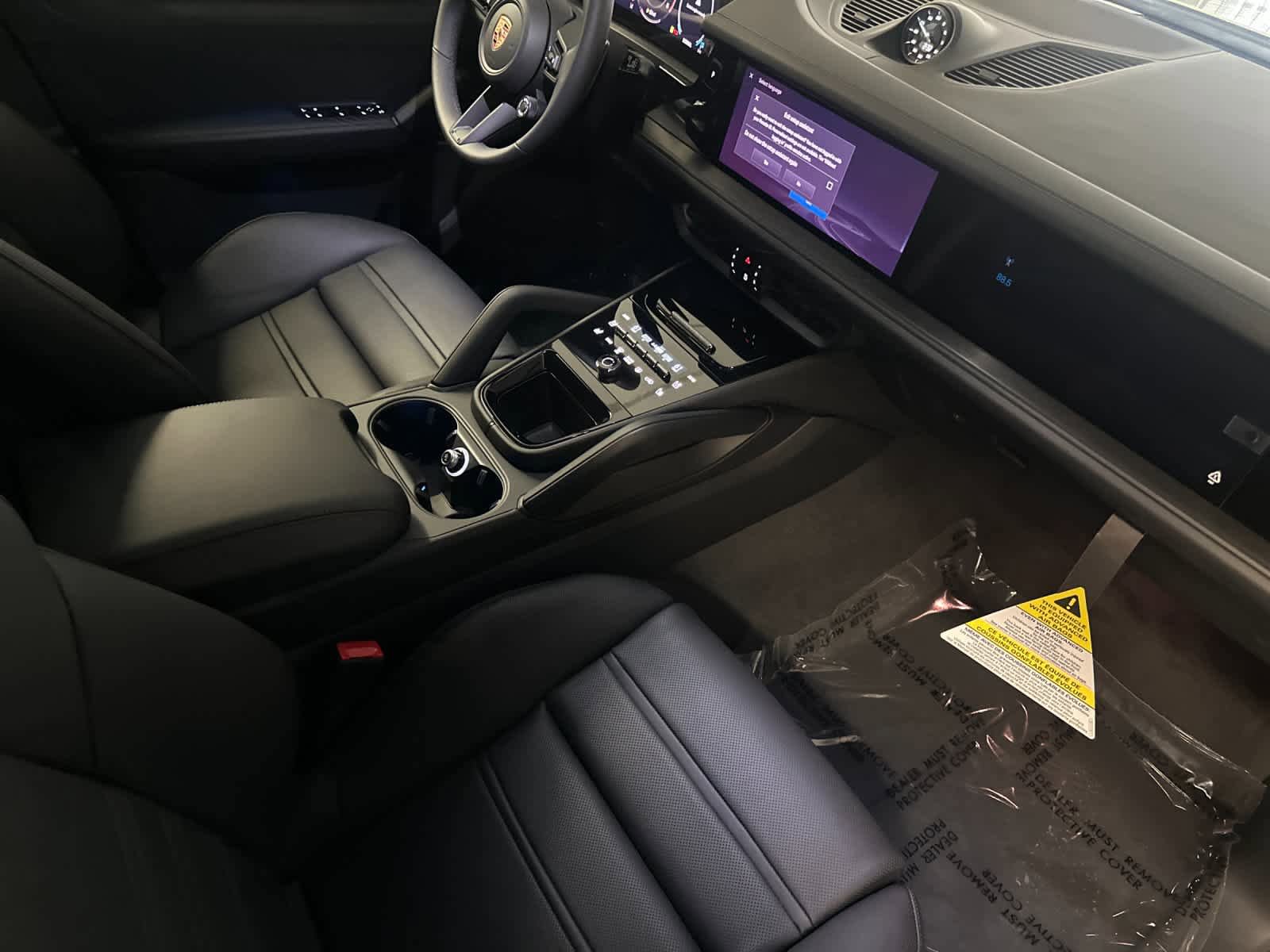 New 2026 Porsche Cayenne GTS image 17